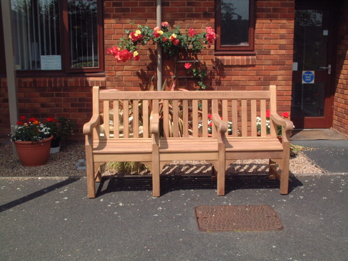 westminster bench front view